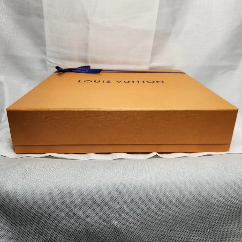 Louis Vuitton Authentic Magnetic Flap Empty Box 14.75